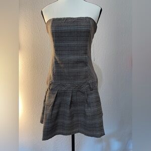 KIRIOUS LOS ANGELES Plaid Sleeveless Pleated Mini Dress SZ Medium New With Tags